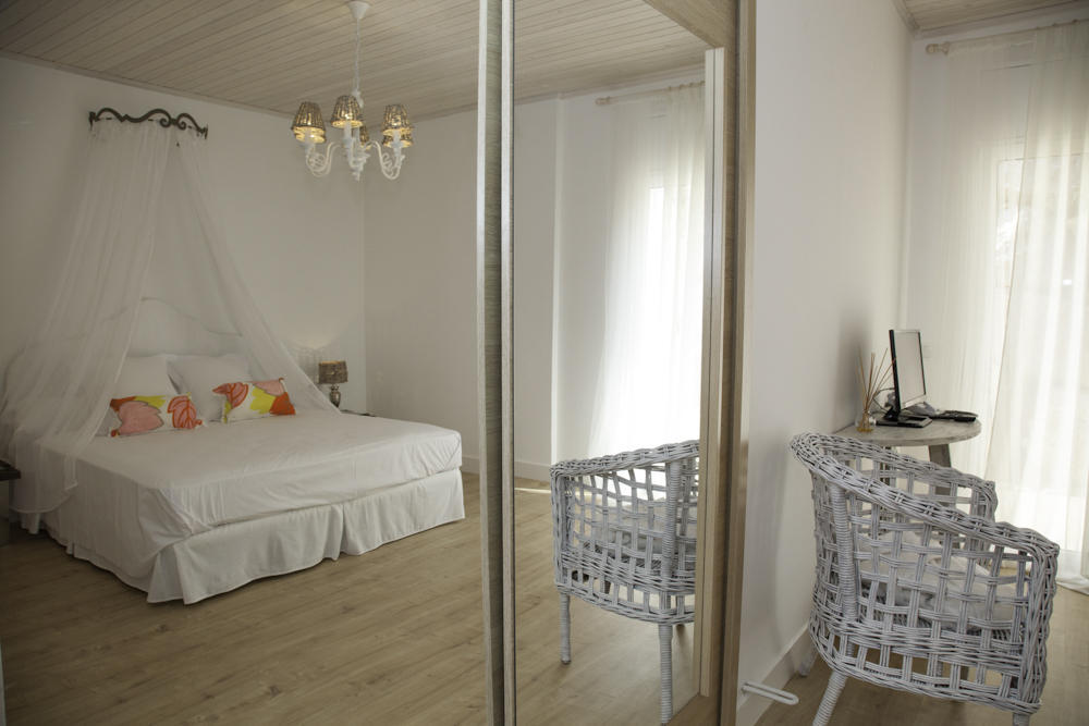 Es Cel De Begur Hotel Номер фото