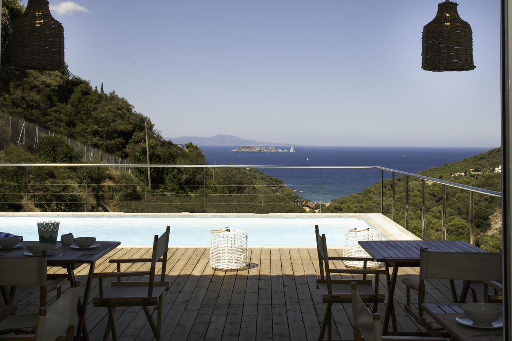 Es Cel De Begur Hotel Экстерьер фото