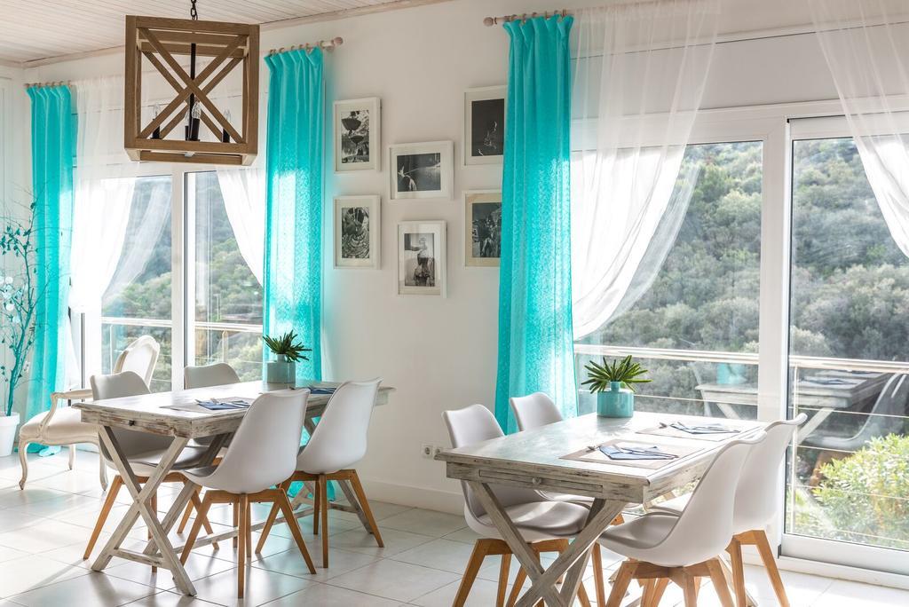 Es Cel De Begur Hotel Экстерьер фото