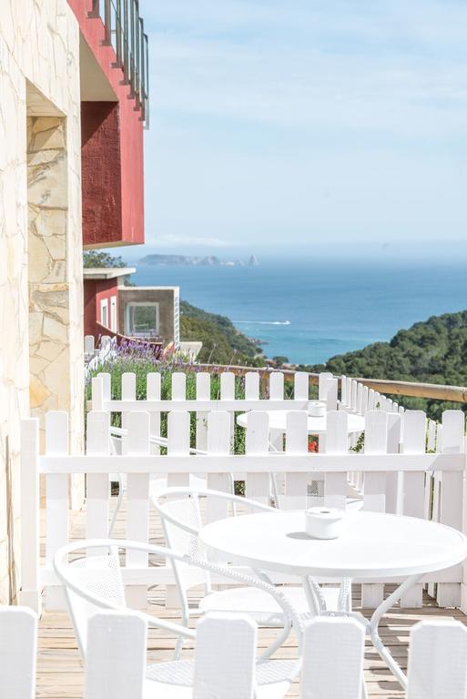 Es Cel De Begur Hotel Экстерьер фото