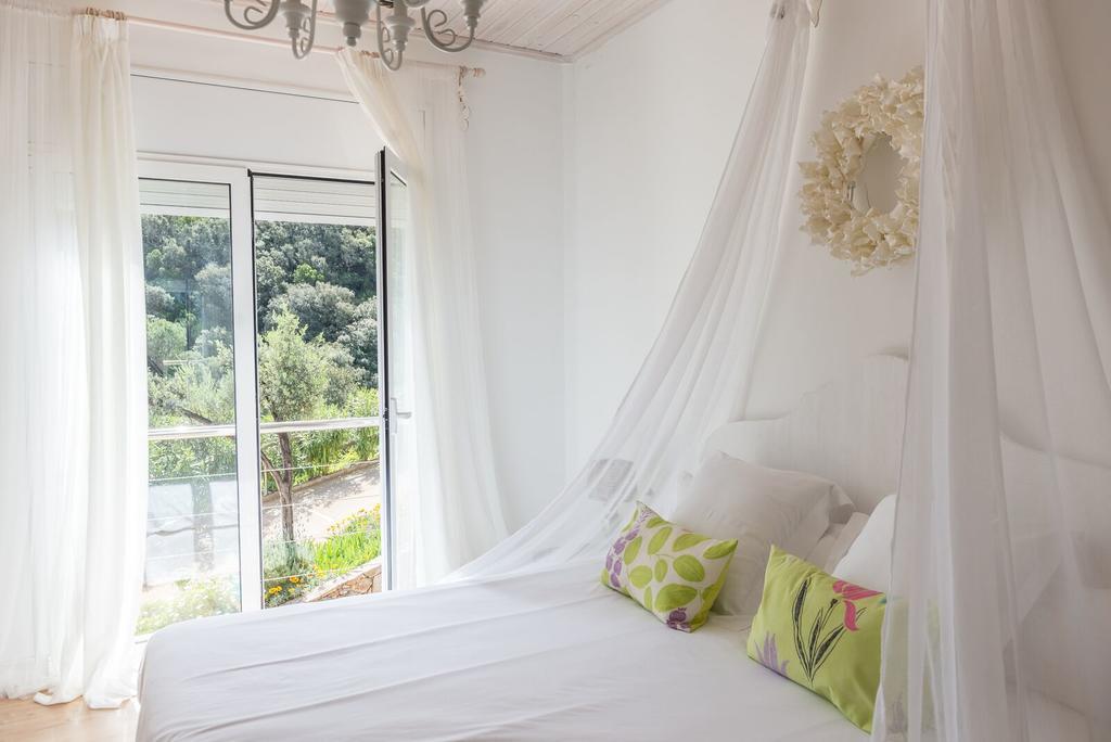 Es Cel De Begur Hotel Экстерьер фото